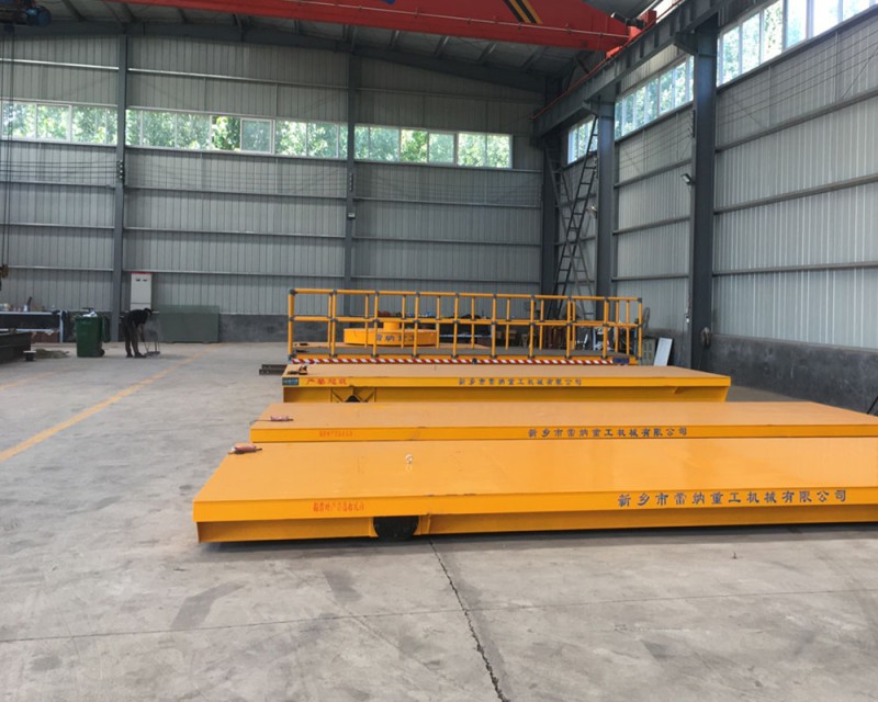 Trackless Transfer Cart Warehouse